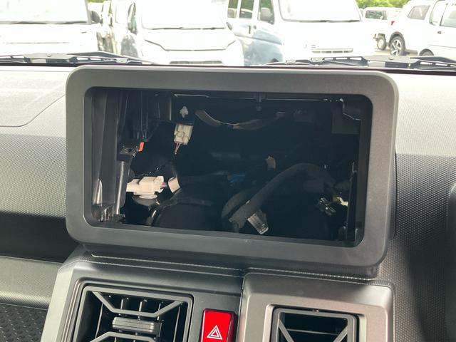 タフト Gターボ ダーククロムベンチャー 前後ダークガーニッシュ ガラスルーフ ルーフレール 15インチアルミ LEDヘッドライト&フォグランプ バックカメラ シートヒーター 電動駐車ブレーキ 自動追従クルコン 衝突被害軽減ブレーキ(33枚目)