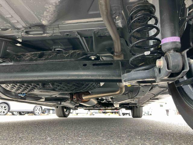 タント カスタムＲＳ　ターボエンジン　１５インチアルミ　バックカメラ　両側電動スライドドア　シートヒーター　電動駐車ブレーキ　ＬＥＤライト＆フォグ　上下２段調節式デッキボード　コーナーセンサー　衝突被害軽減ブレーキ（30枚目）