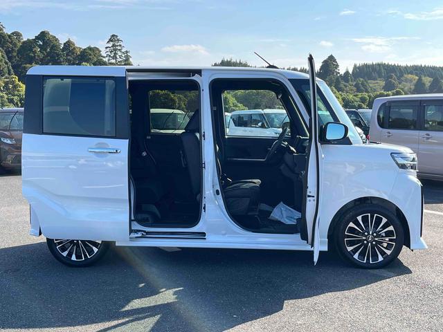 タント カスタムRS LEDヘッドライト/両側電動スライドドア/ミラクルオープンドア/コーナーセンサー/アイドリングストップ/衝突回避支援システム/横滑り防止装置/オートエアコン/アルミホイール/キーフリー/電動格納ミラー(21枚目)