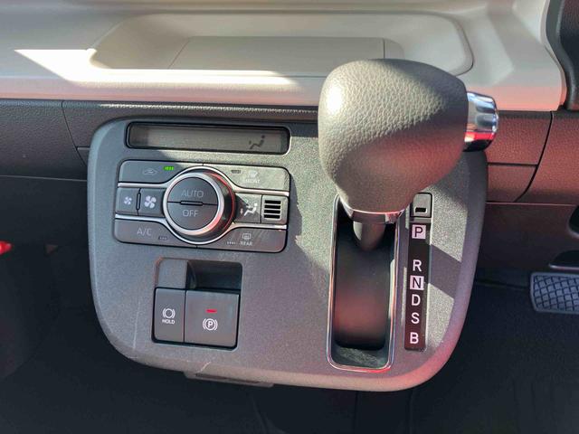 ムーヴキャンバス ストライプスＧターボ　両側電動スライドドア　ＬＥＤヘッドライト＆フォグランプ　シートヒーター　保温カップホルダー　電動駐車ブレーキ　バックカメラ　ステアリングスイッチ　自動追従クルコン　衝突被害軽減ブレーキ（33枚目）