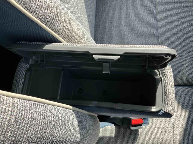 ムーヴキャンバス ストライプスＧターボ　両側電動スライドドア　ＬＥＤヘッドライト＆フォグランプ　シートヒーター　保温カップホルダー　電動駐車ブレーキ　バックカメラ　ステアリングスイッチ　自動追従クルコン　衝突被害軽減ブレーキ（44枚目）