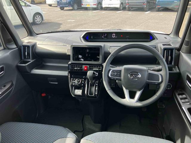 タント カスタムＲＳ　ターボエンジン　１５インチアルミ　バックカメラ　両側電動スライドドア　シートヒーター　電動駐車ブレーキ　ＬＥＤライト＆フォグ　上下２段調節式デッキボード　コーナーセンサー　衝突被害軽減ブレーキ（7枚目）