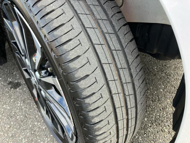 タント カスタムＲＳ　ターボエンジン　１５インチアルミ　バックカメラ　両側電動スライドドア　シートヒーター　電動駐車ブレーキ　ＬＥＤライト＆フォグ　上下２段調節式デッキボード　コーナーセンサー　衝突被害軽減ブレーキ（22枚目）