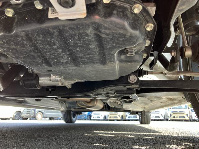 タント カスタムＲＳ　ターボエンジン　１５インチアルミ　バックカメラ　両側電動スライドドア　シートヒーター　電動駐車ブレーキ　ＬＥＤライト＆フォグ　上下２段調節式デッキボード　コーナーセンサー　衝突被害軽減ブレーキ（29枚目）