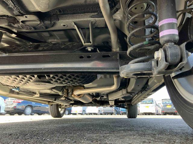 タフト Ｇ　ガラスルーフ　ルーフレール　１５インチアルミホイール　ＬＥＤヘッドライト＆フォグランプ　バックカメラ　シートヒーター　電動パーキングブレーキ　コーナーセンサー　衝突被害軽減ブレーキ（32枚目）