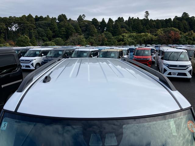 タント ファンクロスターボ ルーフレール 15インチアルミ バックカメラ 両側電動スライドドア シートヒーター 電動駐車ブレーキ LEDライト&フォグ 上下2段調節式デッキボード コーナーセンサー 衝突被害軽減ブレーキ(4枚目)