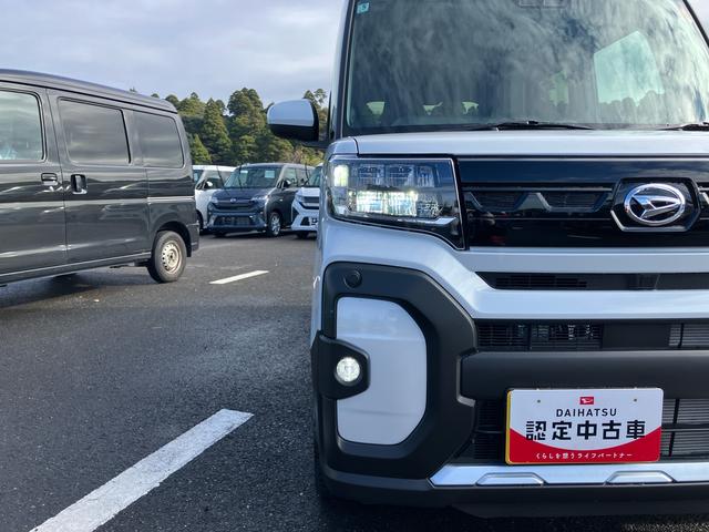 タント ファンクロスターボ ルーフレール 15インチアルミ バックカメラ 両側電動スライドドア シートヒーター 電動駐車ブレーキ LEDライト&フォグ 上下2段調節式デッキボード コーナーセンサー 衝突被害軽減ブレーキ(5枚目)