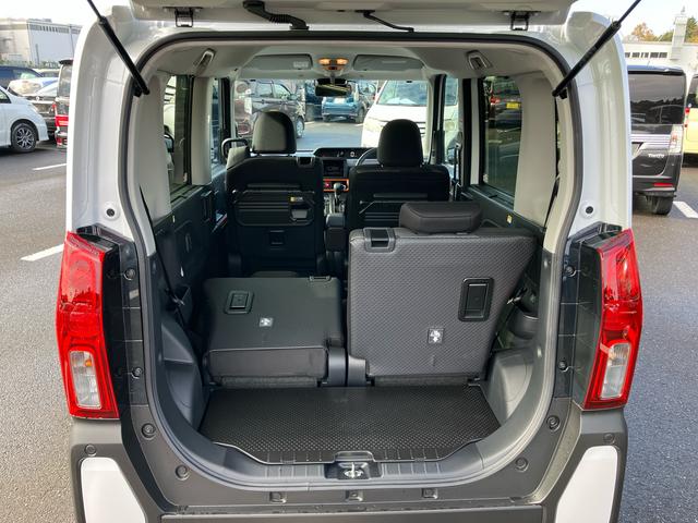 タント ファンクロスターボ ルーフレール 15インチアルミ バックカメラ 両側電動スライドドア シートヒーター 電動駐車ブレーキ LEDライト&フォグ 上下2段調節式デッキボード コーナーセンサー 衝突被害軽減ブレーキ(13枚目)