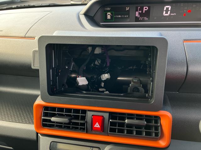 タント ファンクロスターボ ルーフレール 15インチアルミ バックカメラ 両側電動スライドドア シートヒーター 電動駐車ブレーキ LEDライト&フォグ 上下2段調節式デッキボード コーナーセンサー 衝突被害軽減ブレーキ(32枚目)