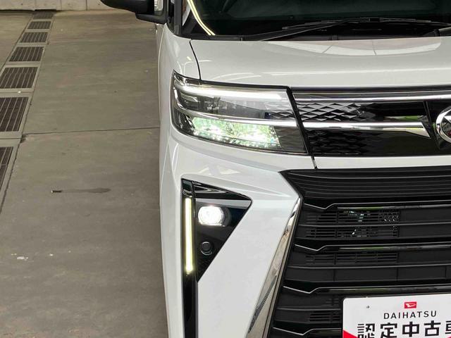 タント カスタムＲＳ　ターボエンジン　１５インチアルミ　バックカメラ　両側電動スライドドア　シートヒーター　電動駐車ブレーキ　ＬＥＤライト＆フォグ　上下２段調節式デッキボード　コーナーセンサー　衝突被害軽減ブレーキ（4枚目）