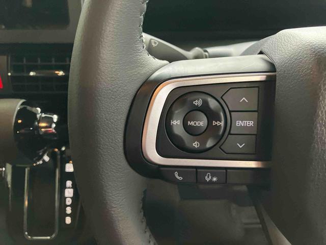 タント カスタムＲＳ　ターボエンジン　１５インチアルミ　バックカメラ　両側電動スライドドア　シートヒーター　電動駐車ブレーキ　ＬＥＤライト＆フォグ　上下２段調節式デッキボード　コーナーセンサー　衝突被害軽減ブレーキ（32枚目）