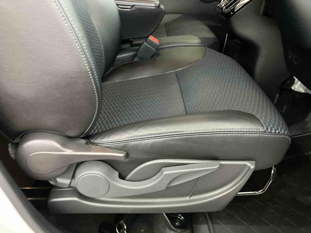 タント カスタムＲＳ　ターボエンジン　１５インチアルミ　バックカメラ　両側電動スライドドア　シートヒーター　電動駐車ブレーキ　ＬＥＤライト＆フォグ　上下２段調節式デッキボード　コーナーセンサー　衝突被害軽減ブレーキ（42枚目）