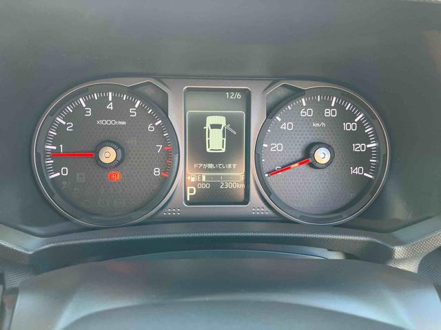 タフト Gターボ ダーククロムベンチャー 前後ダークガーニッシュ ガラスルーフ ルーフレール 15インチアルミ LEDヘッドライト&フォグランプ バックカメラ シートヒーター 電動駐車ブレーキ 自動追従クルコン 衝突被害軽減ブレーキ(10枚目)