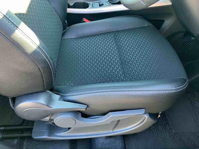 ロッキー プレミアムG HEV アダプティブクルコン LEDヘッドライト&フォグランプ バックフォグランプ 17インチアルミホイール シートヒーター 電動駐車ブレーキ コーナーセンサー 衝突被害軽減ブレーキ(44枚目)