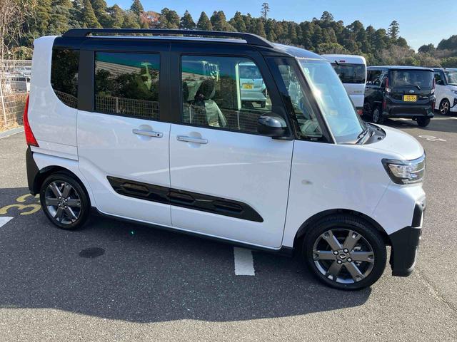 �k�d�c�w�b�h���C�g���t�H�O�����v�ł��B