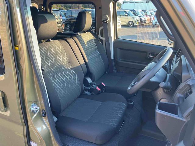 アトレー ＲＳ　両側電動スライドドア　バックカメラ　ＬＥＤヘッドライト＆フォグ　アダプティブクルコン　プッシュボタンスターター　電動格納式ドアミラー　荷室ＬＥＤルームランプ　コーナーセンサー　衝突被害軽減ブレーキ（8枚目）