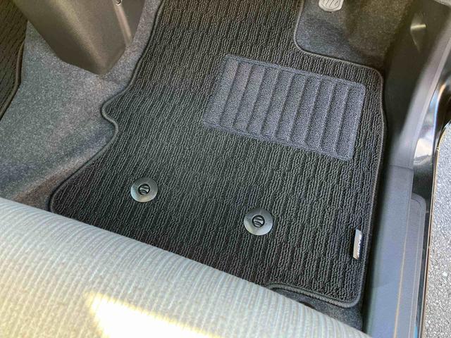 �J�[�y�b�g�}�b�g�t���ł��B