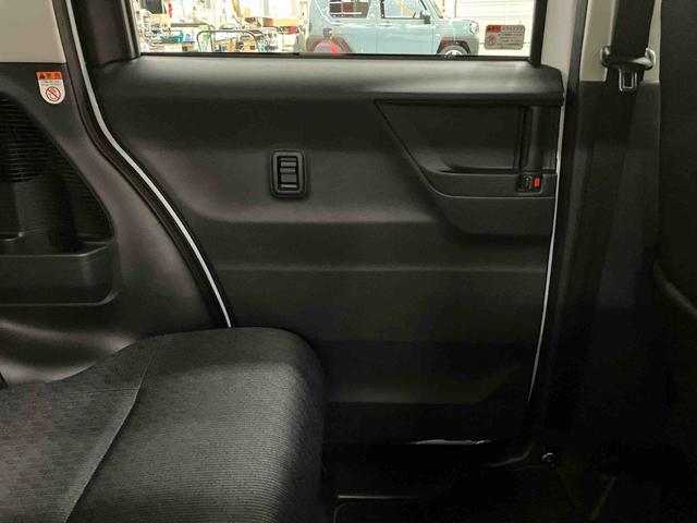 ムーヴ RS LEDヘッドライト/両側電動スライドドア/アダプティブクルーズコントロール/コーナーセンサー/アイドリングストップ/衝突回避支援システム/横滑り防止装置/電動格納ミラー/電動パーキングブレーキ(46枚目)