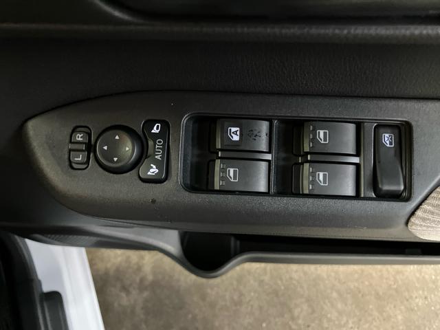 ムーヴ Ｘ　バックカメラ　片側電動スライドドア　ＬＥＤライト　コーナーセンサー　衝突被害軽減ブレーキ　ステアリングスイッチ（36枚目）