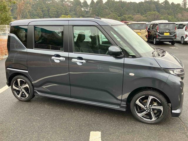 ムーヴ RS LEDヘッドライト/両側電動スライドドア/アダプティブクルーズコントロール/コーナーセンサー/アイドリングストップ/衝突回避支援システム/横滑り防止装置/電動格納ミラー/電動パーキングブレーキ(19枚目)