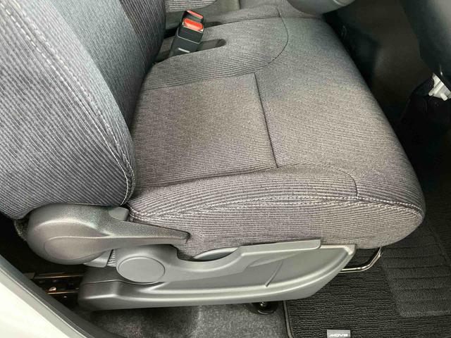 ムーヴ RS ターボエンジン 15インチアルミ バックカメラ 両側電動スライドドア 電動駐車ブレーキ LEDライト&フォグ コーナーセンサー 衝突被害軽減ブレーキ ステアリングスイッチ 自動追従クルコン(45枚目)