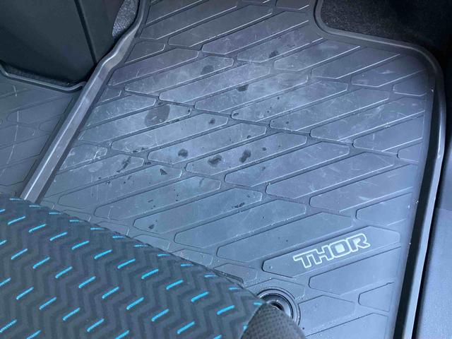 トール カスタムＧ　ＬＥＤヘッドライト＆フォグランプ　アダプティブクルコン　１４インチアルミホイール　両側電動スライドドア　電動パーキングブレーキ　プッシュボタンスターター　コーナーセンサー　衝突被害軽減ブレーキ（44枚目）