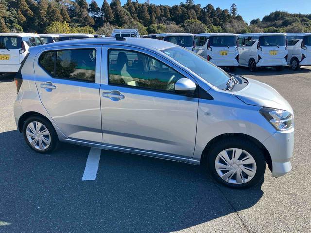 �c�Ǝ��Ԃ͂P�O���`�P�W���ƂȂ�܂��B��x���͖��T�Ηj���ƂP���E�T���E�W���E�P�Q���ȊO�͑�Q�D�S���j������x�ƂȂ�܂��B���̑������x�݂���܂��B