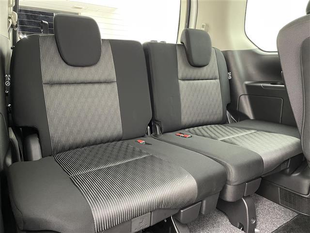 セレナ ｅ－パワー　ハイウェイスターＶ　純正ナビ　後席モニター　プロパイロット　アラウンドビューモニター　両側オートスライドドア　ＢＳＭ　エマージェンシーブレーキ　車線逸脱警報　前後ソナー　ドライブレコーダー　ＥＴＣ　ＬＥＤヘッド　禁煙車（25枚目）