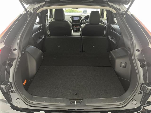 エクリプスクロスPHEV G 純正ナビ アダプティブクルーズコントロール ヘッドアップディスプレイ シートヒーター ステアリングヒーター ハーフレザーシート 衝突軽減ブレーキ レーンキープアシスト オートハイビーム 100V電源(24枚目)