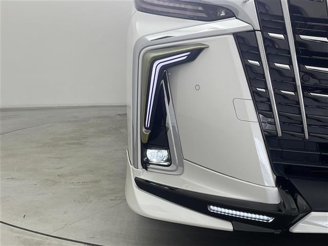 アルファード 2.5S Cパッケージ ムーンルーフ TRDエアロ/マフラー/ボンネットスポイラー 後席モニター モデリスタシグネチャーイルミ 純正DAナビ バックモニター フルセグTV HDMI入力 パワーバックドア 三眼LED 禁煙車(31枚目)