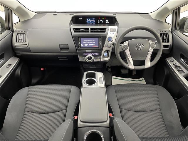 プリウスアルファ S クラリオンナビ バックモニター ETC スマートキー LEDフォグランプ 3列シート フルオートエアコン オートライト 禁煙車(2枚目)