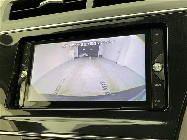 プリウスアルファ S クラリオンナビ バックモニター ETC スマートキー LEDフォグランプ 3列シート フルオートエアコン オートライト 禁煙車(3枚目)