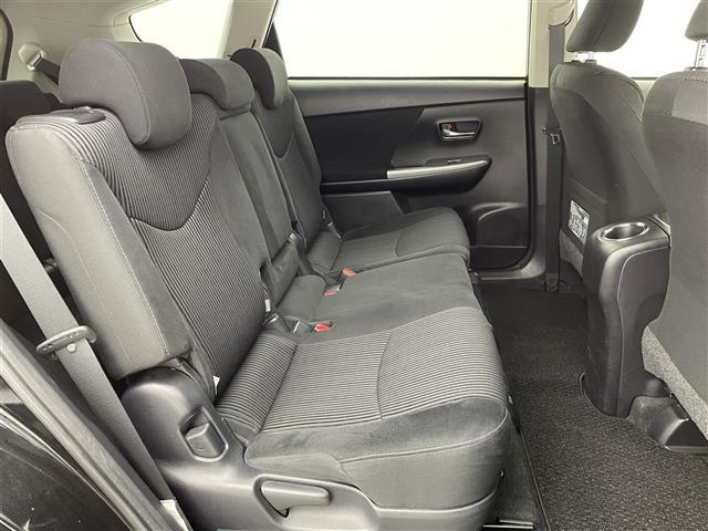 プリウスアルファ S クラリオンナビ バックモニター ETC スマートキー LEDフォグランプ 3列シート フルオートエアコン オートライト 禁煙車(21枚目)