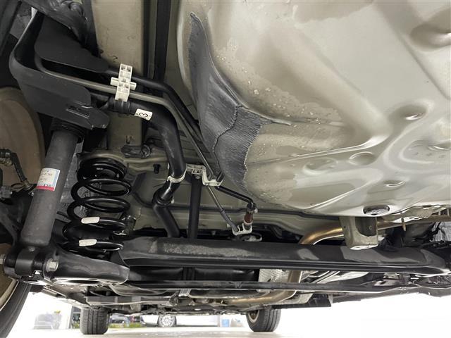 プリウスアルファ S クラリオンナビ バックモニター ETC スマートキー LEDフォグランプ 3列シート フルオートエアコン オートライト 禁煙車(43枚目)