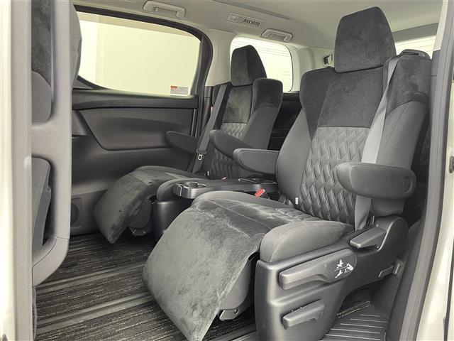 アルファード 2.5S 純正DAナビ フリップダウンモニター フルセグTV CD/DVDプレーヤー 両側パワースライドドア アダプティブクルーズ レーントレーシングアシスト オートハイビーム クリアランスソナー 禁煙車(28枚目)