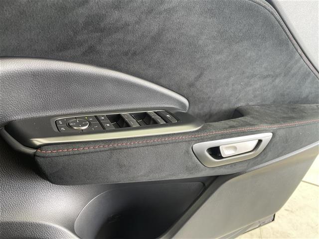 LBX モリゾウ RR 純正コネクティッドナビ 全周囲カメラ HUD BSM パワーバックドア ETC2.0 レクサスセーフティシステムプラス EXPERTモード レッドブレーキキャリパー 専用鋳造19インチAW 禁煙車(19枚目)