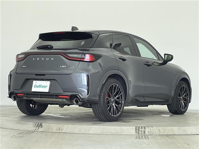 LBX モリゾウ RR 純正コネクティッドナビ 全周囲カメラ HUD BSM パワーバックドア ETC2.0 レクサスセーフティシステムプラス EXPERTモード レッドブレーキキャリパー 専用鋳造19インチAW 禁煙車(36枚目)