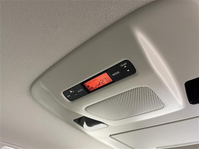 エルグランド 250ハイウェイスターSホワイトレザーアーバンクロム 純正ナビ 後席モニター 両側パワースライドドア パワーバックドア ホワイトレザーシート シートヒーター 助手席/2列目オットマン クルーズコントロール アラウンドビューモニター LEDヘッドライト(24枚目)