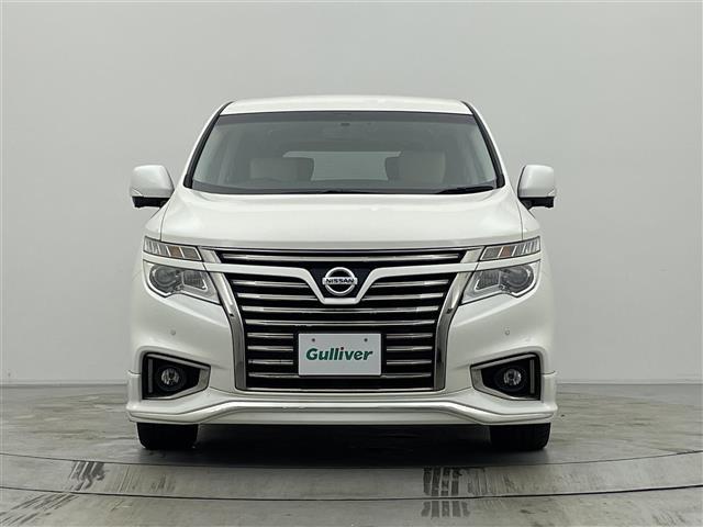 エルグランド 250ハイウェイスターSホワイトレザーアーバンクロム 純正ナビ 後席モニター 両側パワースライドドア パワーバックドア ホワイトレザーシート シートヒーター 助手席/2列目オットマン クルーズコントロール アラウンドビューモニター LEDヘッドライト(41枚目)