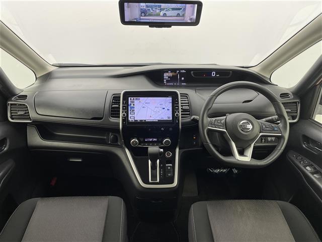 セレナ ハイウェイスター Vセレクション 純正9型ナビ 後席モニター プロパイロット 全周囲カメラ 両側パワースライドドア インテリジェントルームミラー ETC ドライブレコーダー LEDヘッドライト 衝突軽減ブレーキ 車線逸脱警報 禁煙車(2枚目)