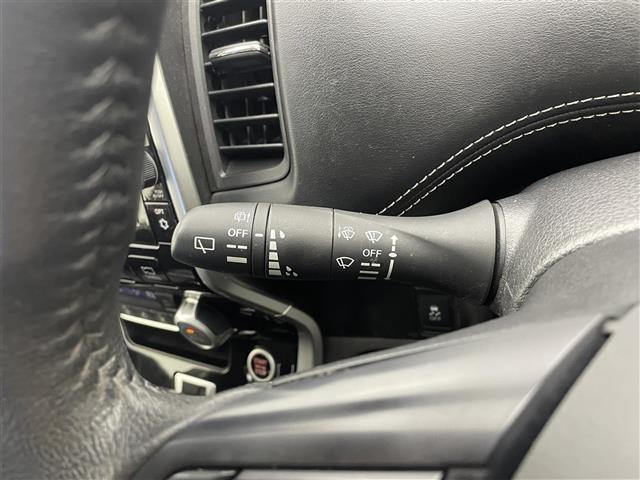 セレナ ハイウェイスター Vセレクション 純正9型ナビ 後席モニター プロパイロット 全周囲カメラ 両側パワースライドドア インテリジェントルームミラー ETC ドライブレコーダー LEDヘッドライト 衝突軽減ブレーキ 車線逸脱警報 禁煙車(8枚目)