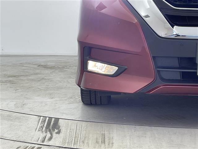 セレナ ハイウェイスター Vセレクション 純正9型ナビ 後席モニター プロパイロット 全周囲カメラ 両側パワースライドドア インテリジェントルームミラー ETC ドライブレコーダー LEDヘッドライト 衝突軽減ブレーキ 車線逸脱警報 禁煙車(32枚目)