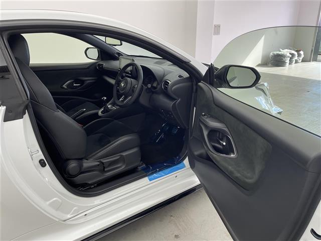 �����̓x�̓K���o�[�̍݌ɂ����������܂��āA�L��������܂��B�K���o�[�O���[�v�̍݌ɂ�̔����Ă���܂��I