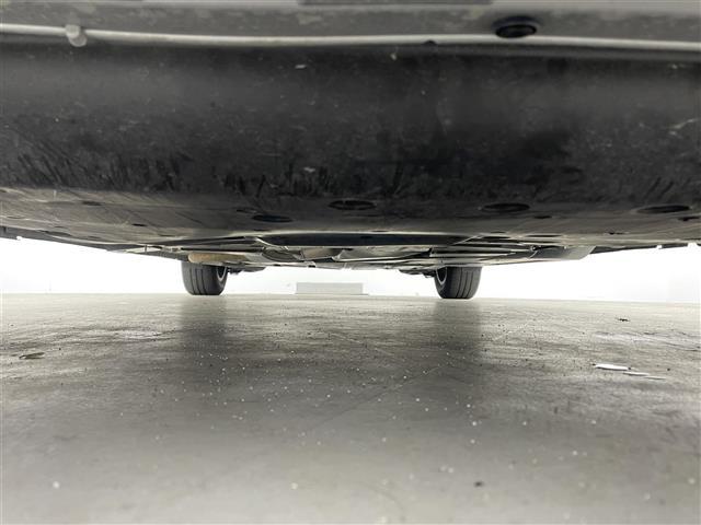 フリード クロスター・ホンダセンシング 純正9型ナビ 両側パワースライドドア アダプティブクルーズコントロール 衝突軽減ブレーキ レーンキープアシスト 専用コンビシート バックモニター LEDヘッドライト ルーフレール フルセグTV 禁煙車(43枚目)