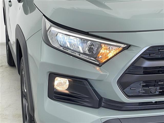 RAV4 アドベンチャー 純正9型DAナビ バックカメラ BSM アダプティブクルーズ クリアランスソナー トヨタセーフティセンス パワーシート ビルトインETC LEDヘッドランプ フォグ ルーフレール 純正19インチAW(31枚目)