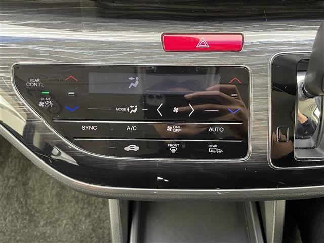 オデッセイ アブソルート・EXホンダセンシング 純正ナビ 後席モニター 全周囲カメラ 両側パワースライドドア アダプティブクルーズ 衝突軽減ブレーキ レーンキープアシスト 誤発進抑制機能 LEDヘッド BSM 大型アームレスト パワーシート 禁煙車(19枚目)