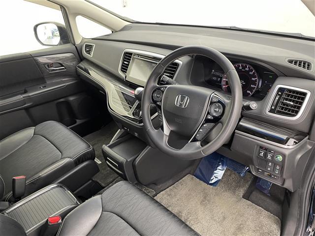 オデッセイ アブソルート・EXホンダセンシング 純正ナビ 後席モニター 全周囲カメラ 両側パワースライドドア アダプティブクルーズ 衝突軽減ブレーキ レーンキープアシスト 誤発進抑制機能 LEDヘッド BSM 大型アームレスト パワーシート 禁煙車(21枚目)