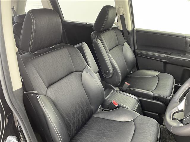 オデッセイ アブソルート・EXホンダセンシング 純正ナビ 後席モニター 全周囲カメラ 両側パワースライドドア アダプティブクルーズ 衝突軽減ブレーキ レーンキープアシスト 誤発進抑制機能 LEDヘッド BSM 大型アームレスト パワーシート 禁煙車(22枚目)