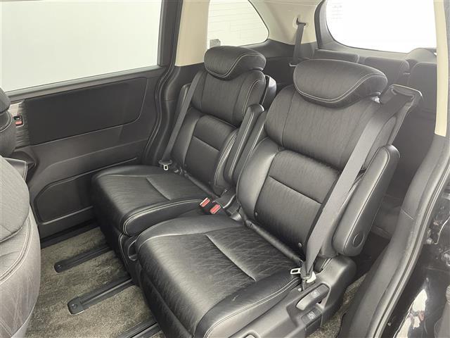 オデッセイ アブソルート・EXホンダセンシング 純正ナビ 後席モニター 全周囲カメラ 両側パワースライドドア アダプティブクルーズ 衝突軽減ブレーキ レーンキープアシスト 誤発進抑制機能 LEDヘッド BSM 大型アームレスト パワーシート 禁煙車(27枚目)