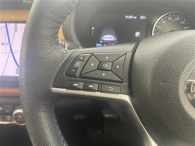 キックス X ツートーンインテリアエディション 純正9型ナビ プロパイロット アラウンドビューモニター インテリジェントルームミラー LEDヘッドライト エマージェンシーブレーキ 車線逸脱警報 ETC シートヒーター ドライブレコーダー 禁煙(5枚目)